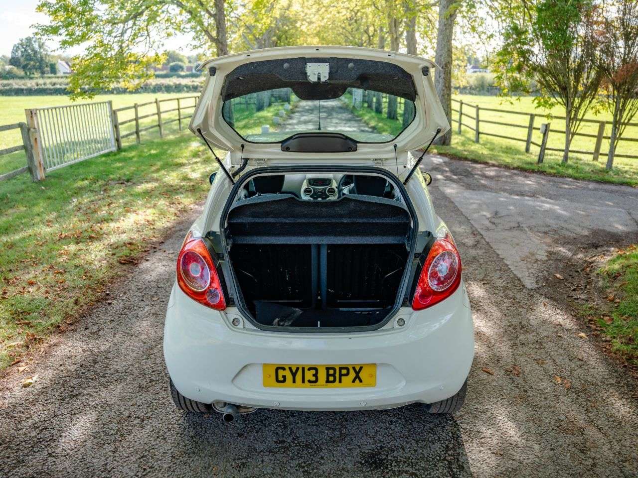 2013 FORD KA 2013 FORD KA