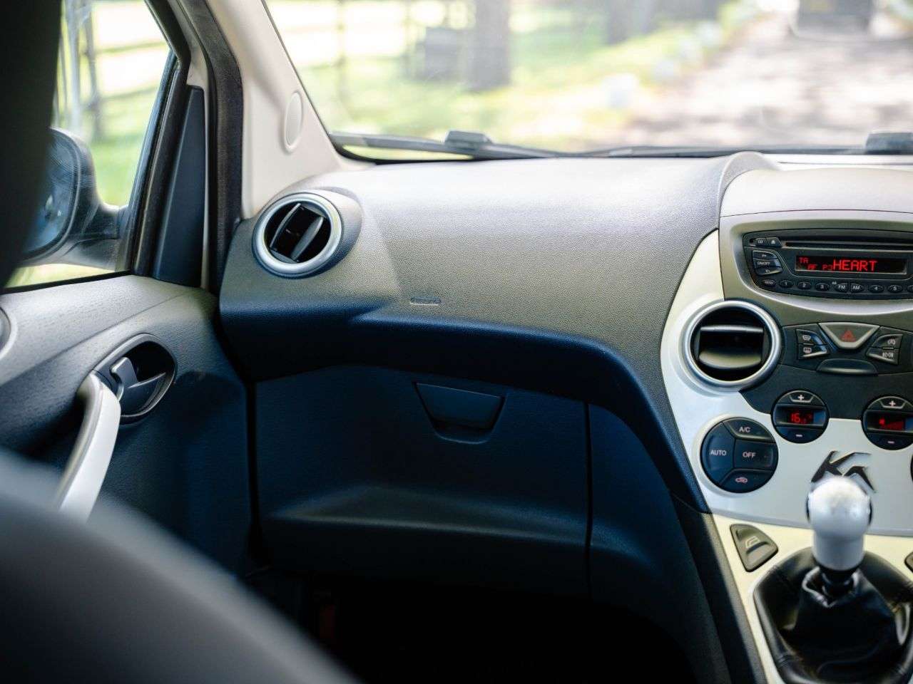 2013 FORD KA 2013 FORD KA