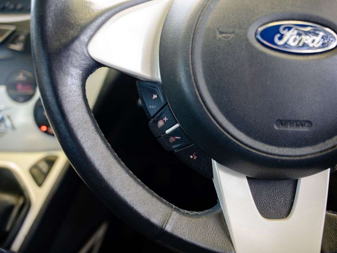 2013 FORD KA 2013 FORD KA