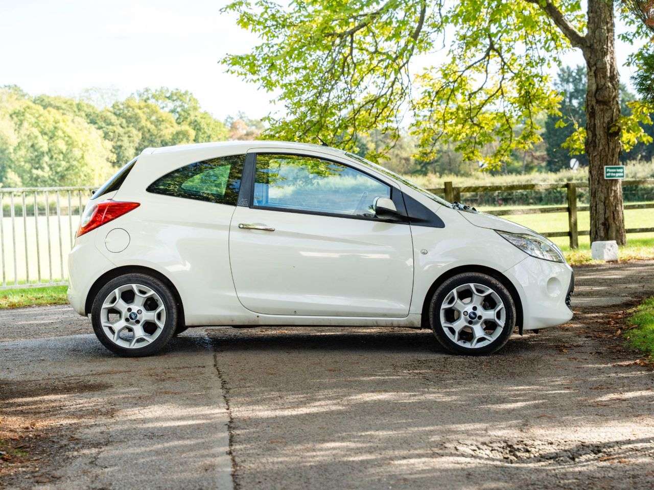 2013 FORD KA 2013 FORD KA