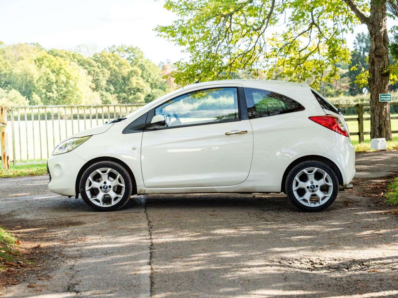 2013 FORD KA 2013 FORD KA
