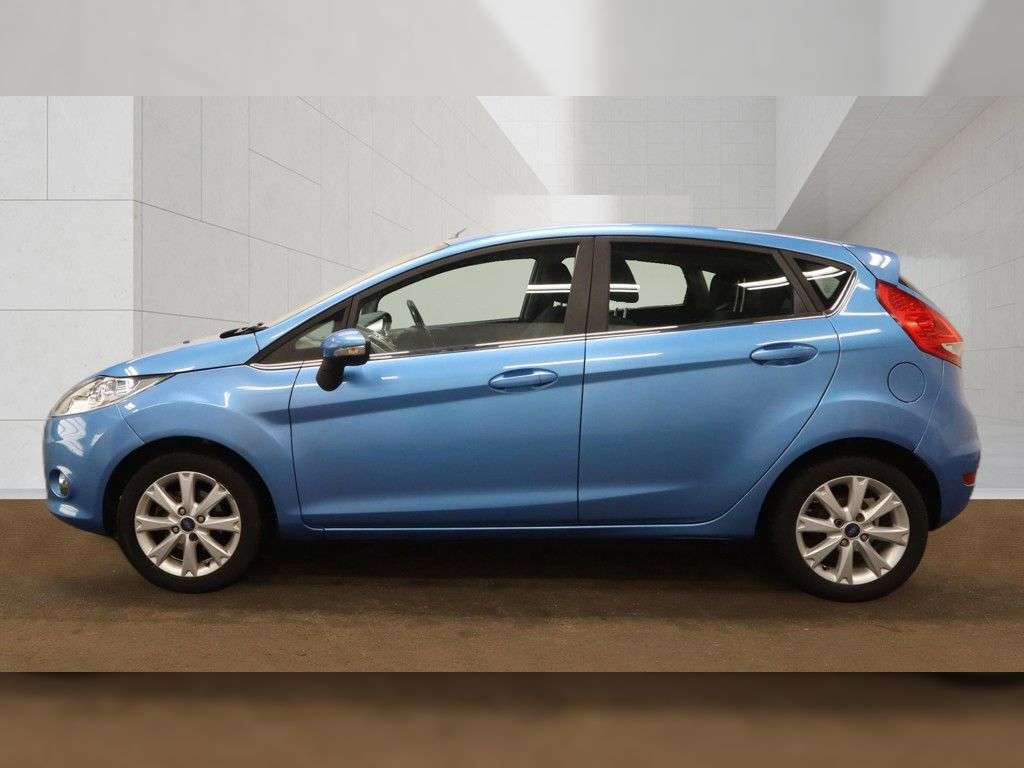 2011 FORD FIESTA 2011 FORD FIESTA