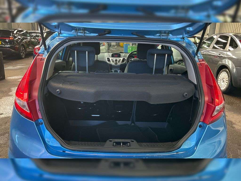 2011 FORD FIESTA 2011 FORD FIESTA