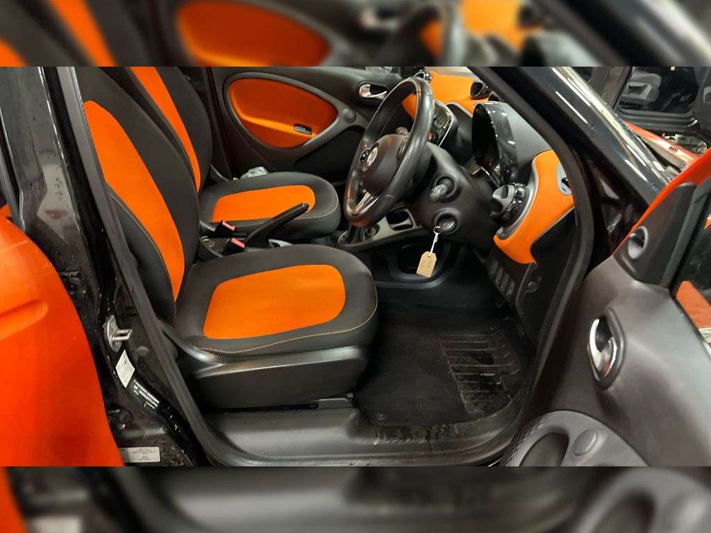 2015 SMART FORFOUR 2015 SMART FORFOUR