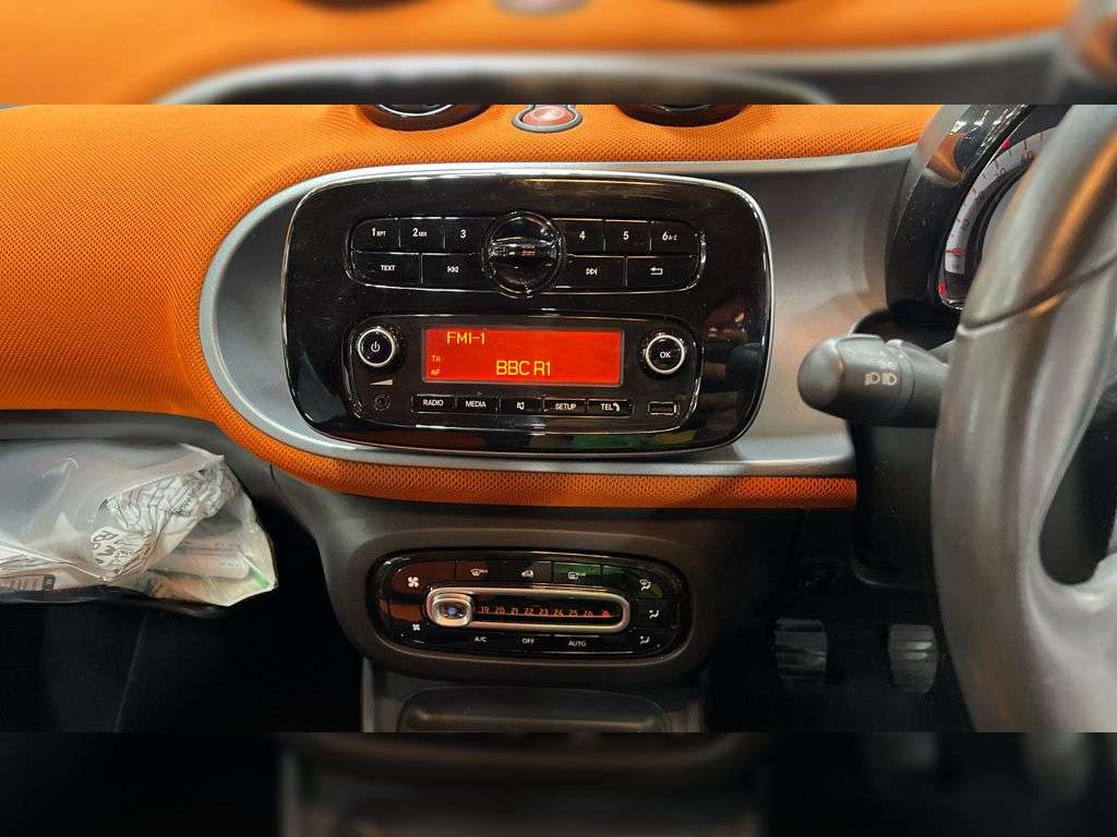 2015 SMART FORFOUR 2015 SMART FORFOUR