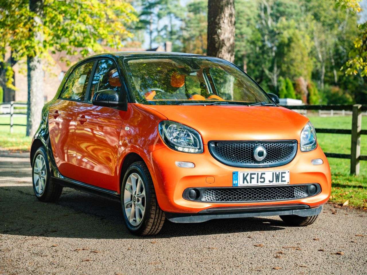 A 2015 SMART FORFOUR 1.0 Passion Hatchback 5dr Petrol Manual Euro 6 (s/s) (71 ps) AIR CON, ALLOY A 2015 SMART FORFOUR 1.0 Passion Hatchback 5dr Petrol Manual Euro 6 (s/s) (71 ps) AIR CON, ALLOY