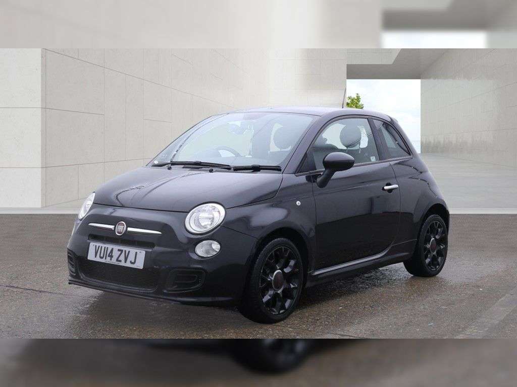 A 2014 FIAT 500 1.2 S Hatchback 3dr Petrol Manual Euro 6 (s/s) (69 bhp) INFOTAINMENT, AIR C A 2014 FIAT 500 1.2 S Hatchback 3dr Petrol Manual Euro 6 (s/s) (69 bhp) INFOTAINMENT, AIR C