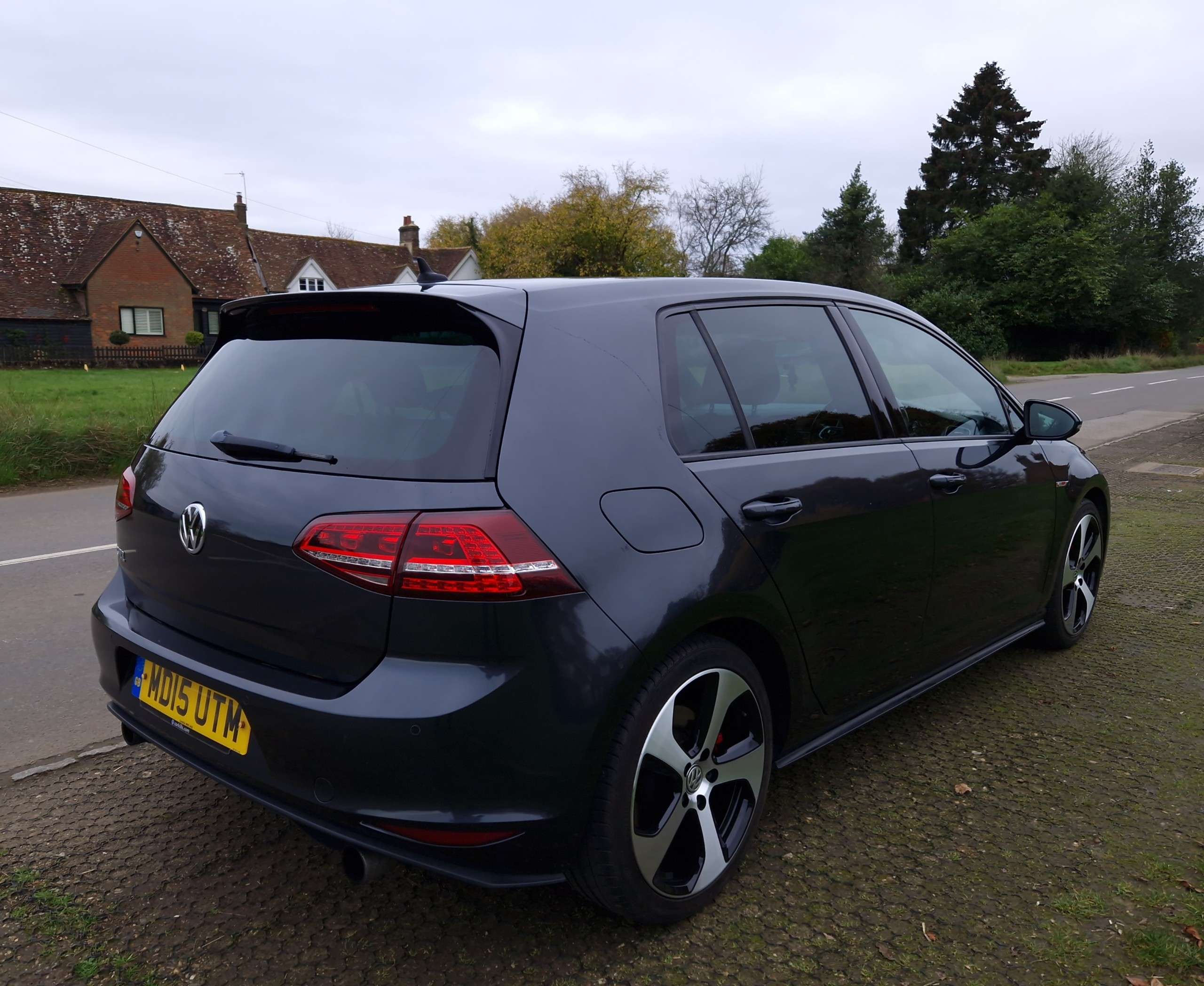 2015 VOLKSWAGEN GOLF GTI 2015 VOLKSWAGEN GOLF GTI