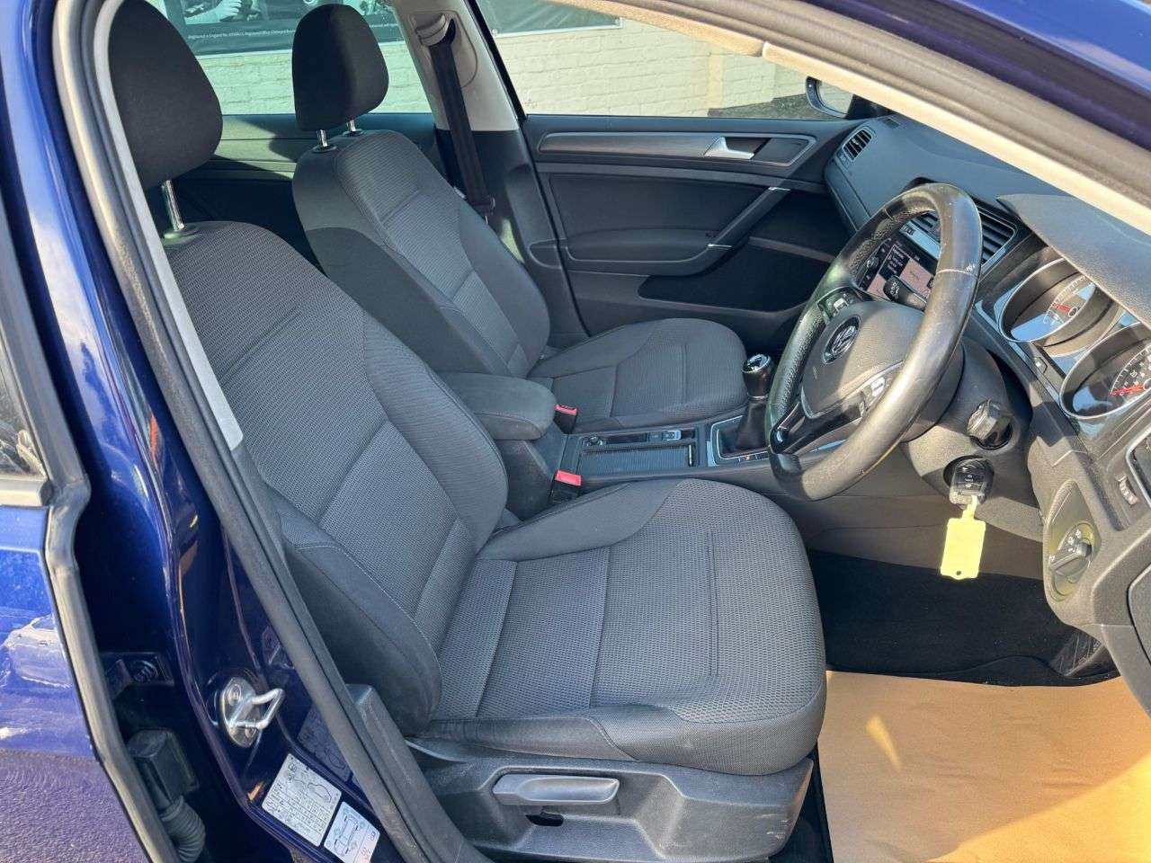 2019 VOLKSWAGEN GOLF 2019 VOLKSWAGEN GOLF