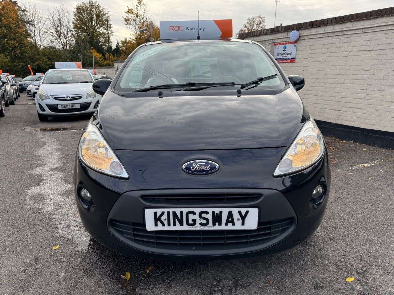 A 2016 FORD KA 1.2 Zetec Black Edition Hatchback 3dr Petrol Manual Euro 6 (s/s) (69 ps) WE A 2016 FORD KA 1.2 Zetec Black Edition Hatchback 3dr Petrol Manual Euro 6 (s/s) (69 ps) WE