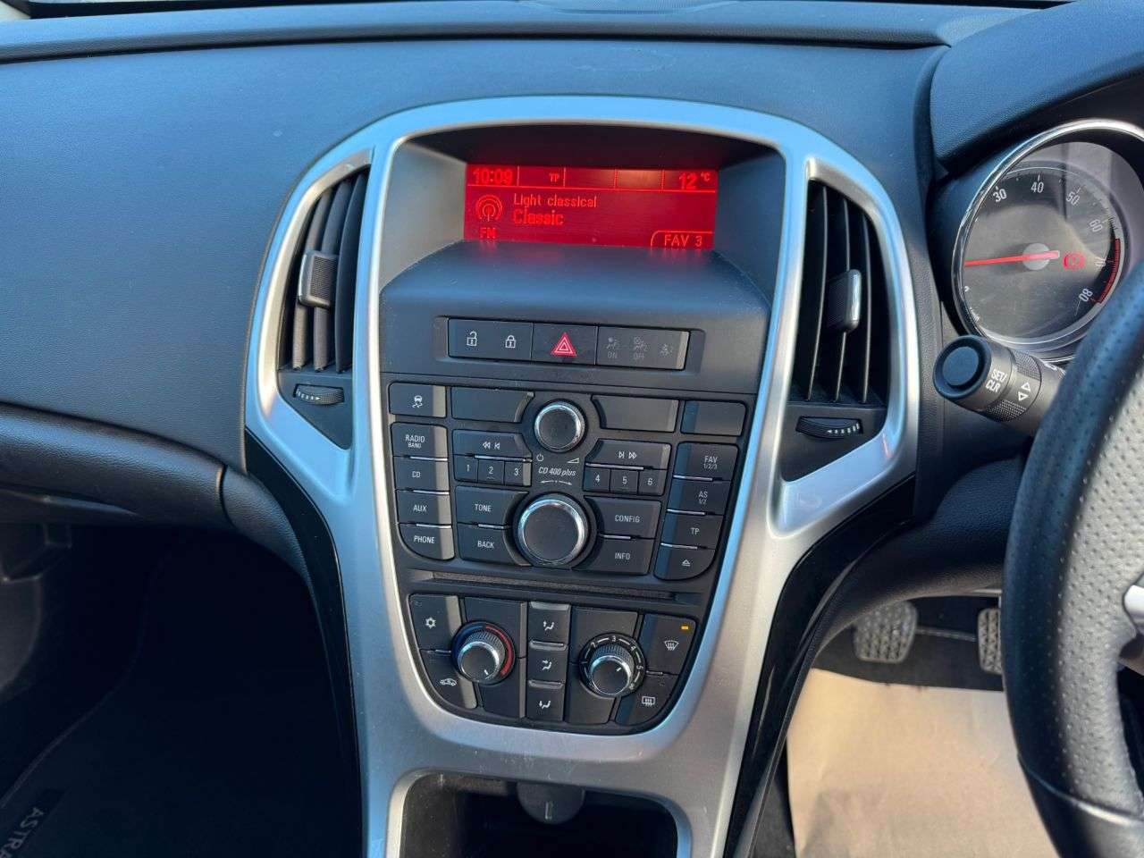 2015 VAUXHALL ASTRA 2015 VAUXHALL ASTRA