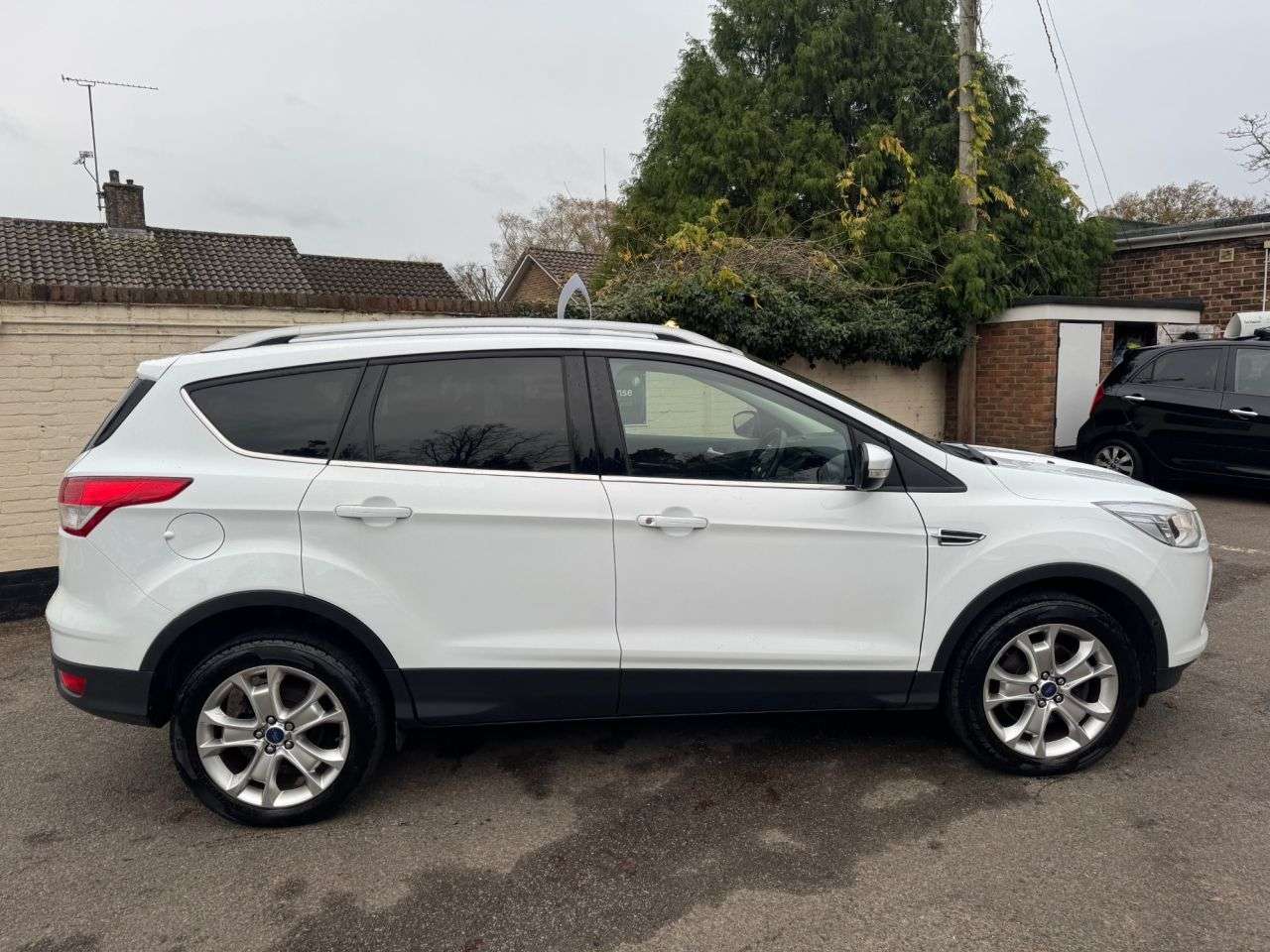 2016 FORD KUGA 2016 FORD KUGA