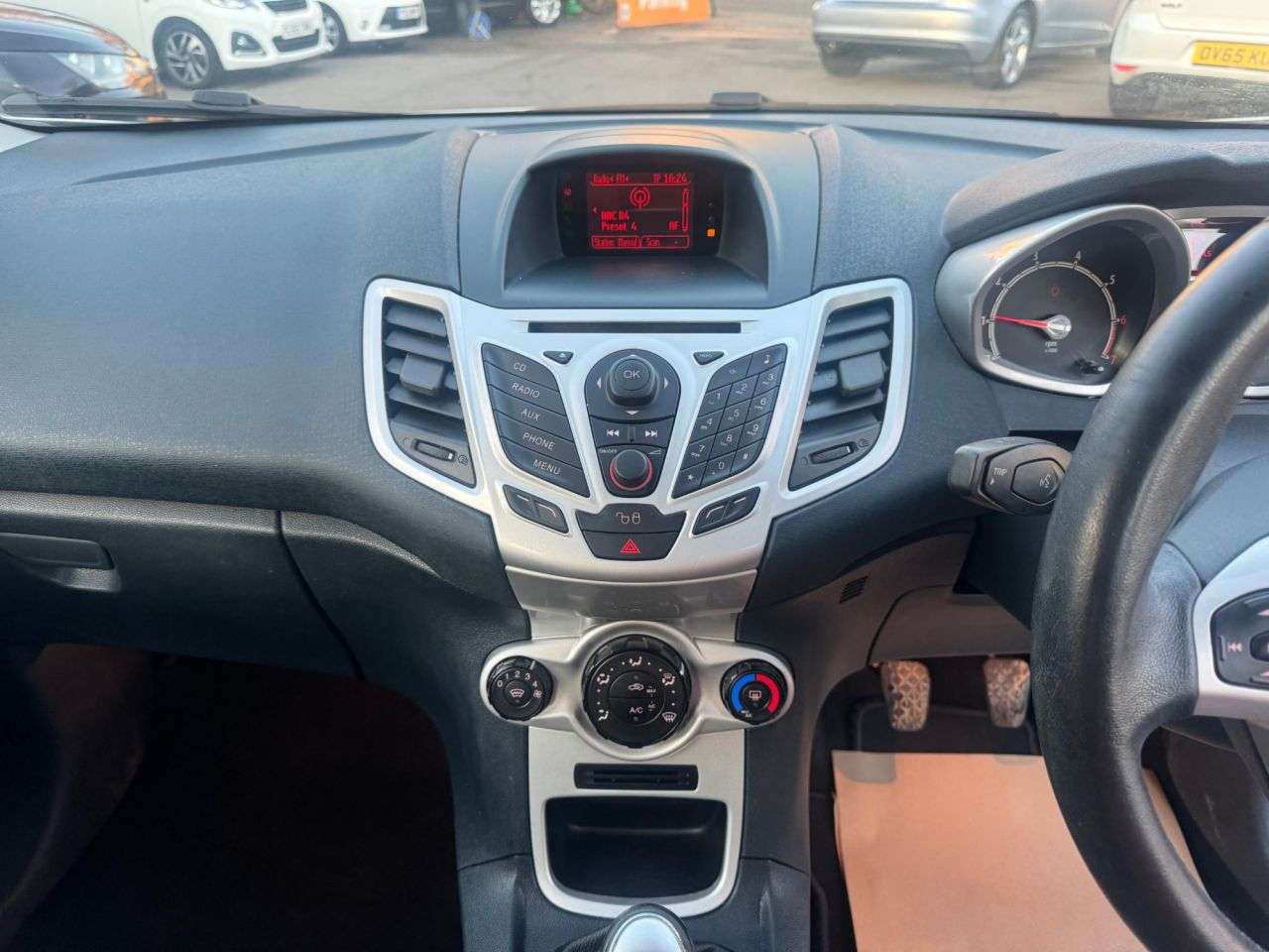 2011 FORD FIESTA 2011 FORD FIESTA