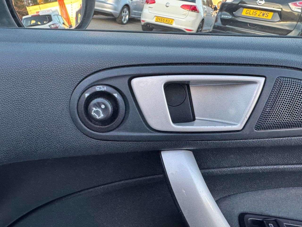 2011 FORD FIESTA 2011 FORD FIESTA