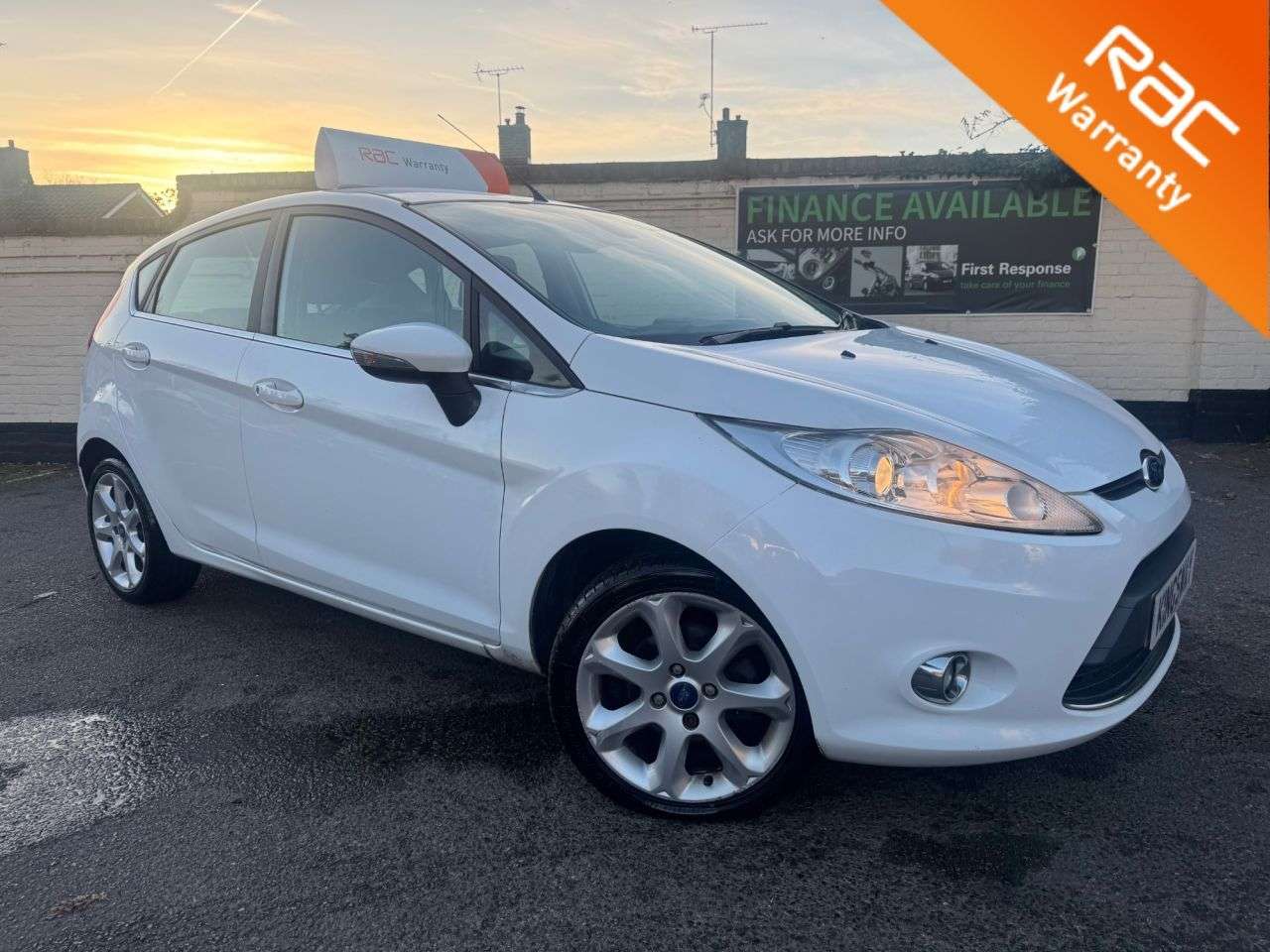 2011 FORD FIESTA 2011 FORD FIESTA