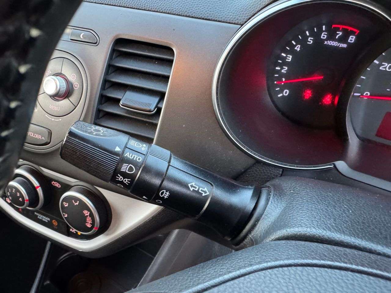 2015 KIA PICANTO 2015 KIA PICANTO