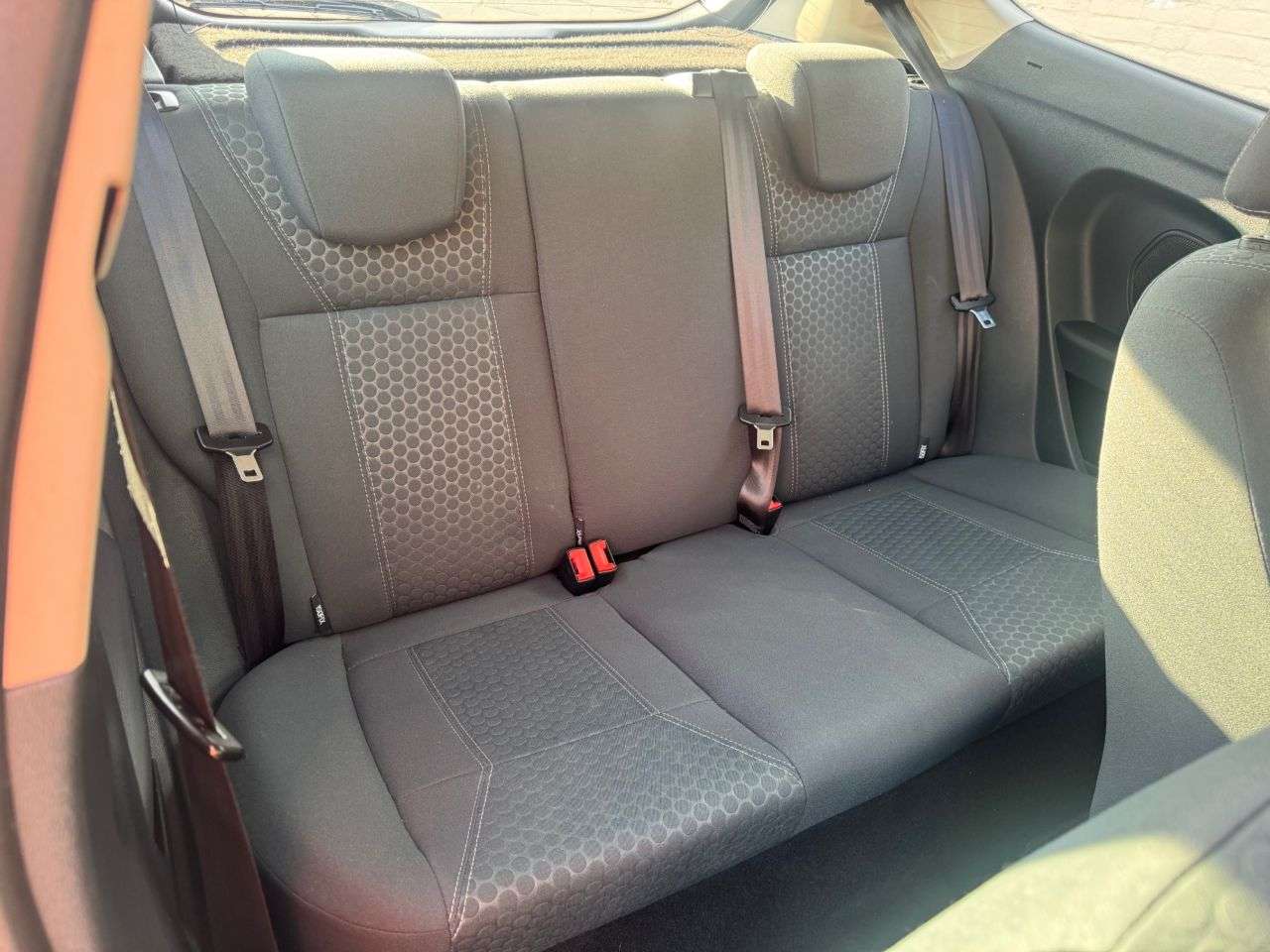 2010 FORD FIESTA 2010 FORD FIESTA