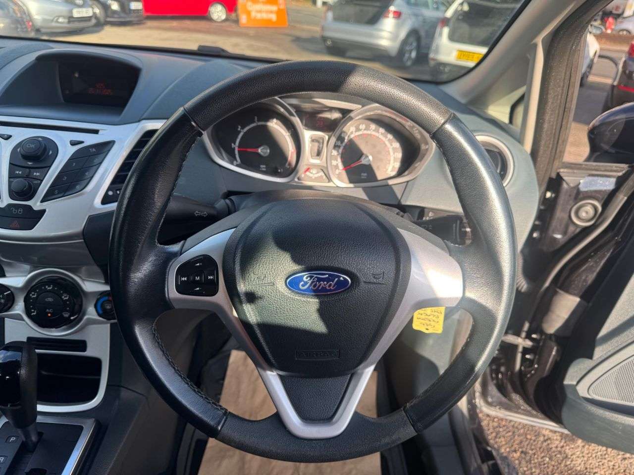2010 FORD FIESTA 2010 FORD FIESTA