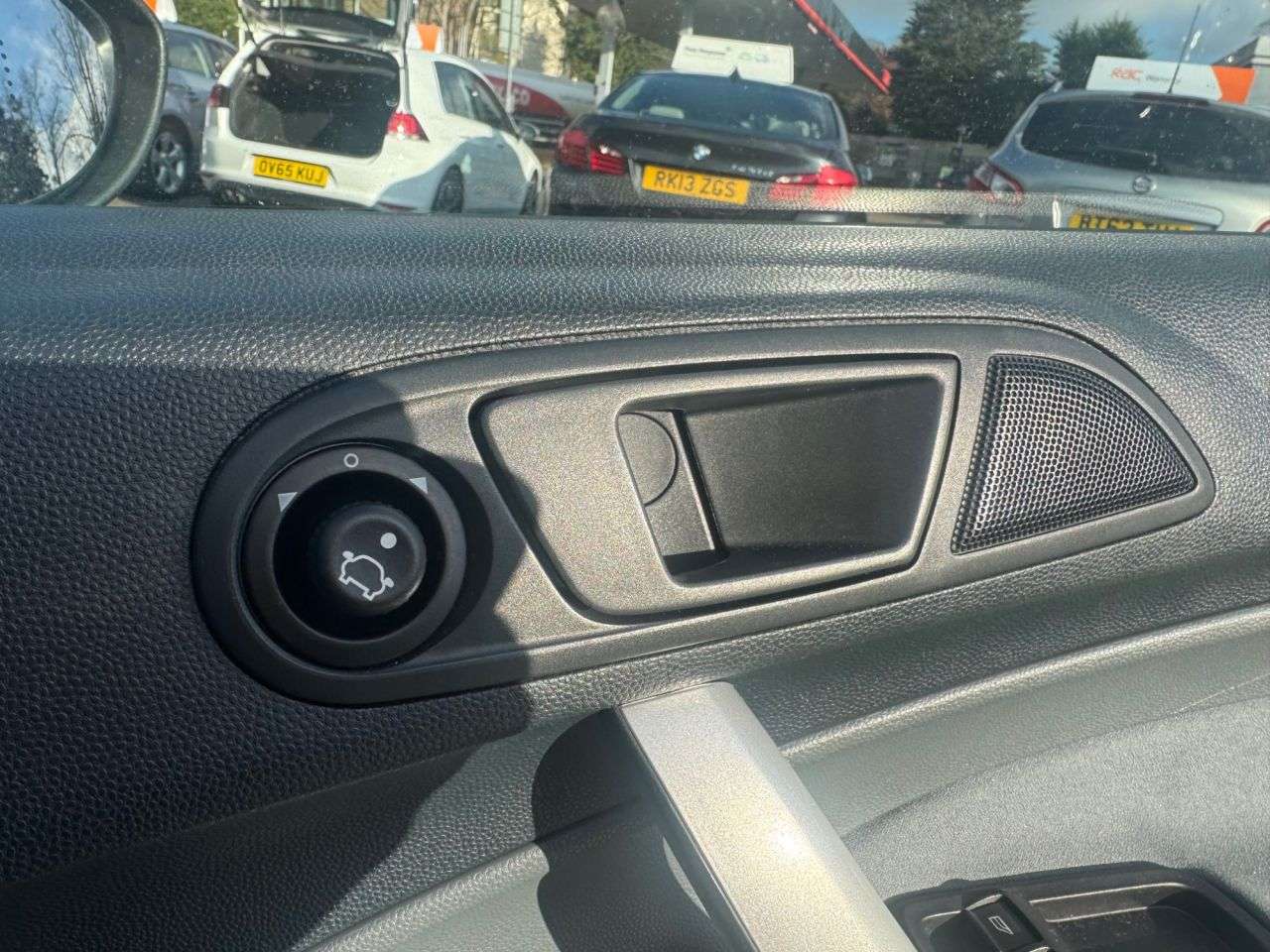 2010 FORD FIESTA 2010 FORD FIESTA