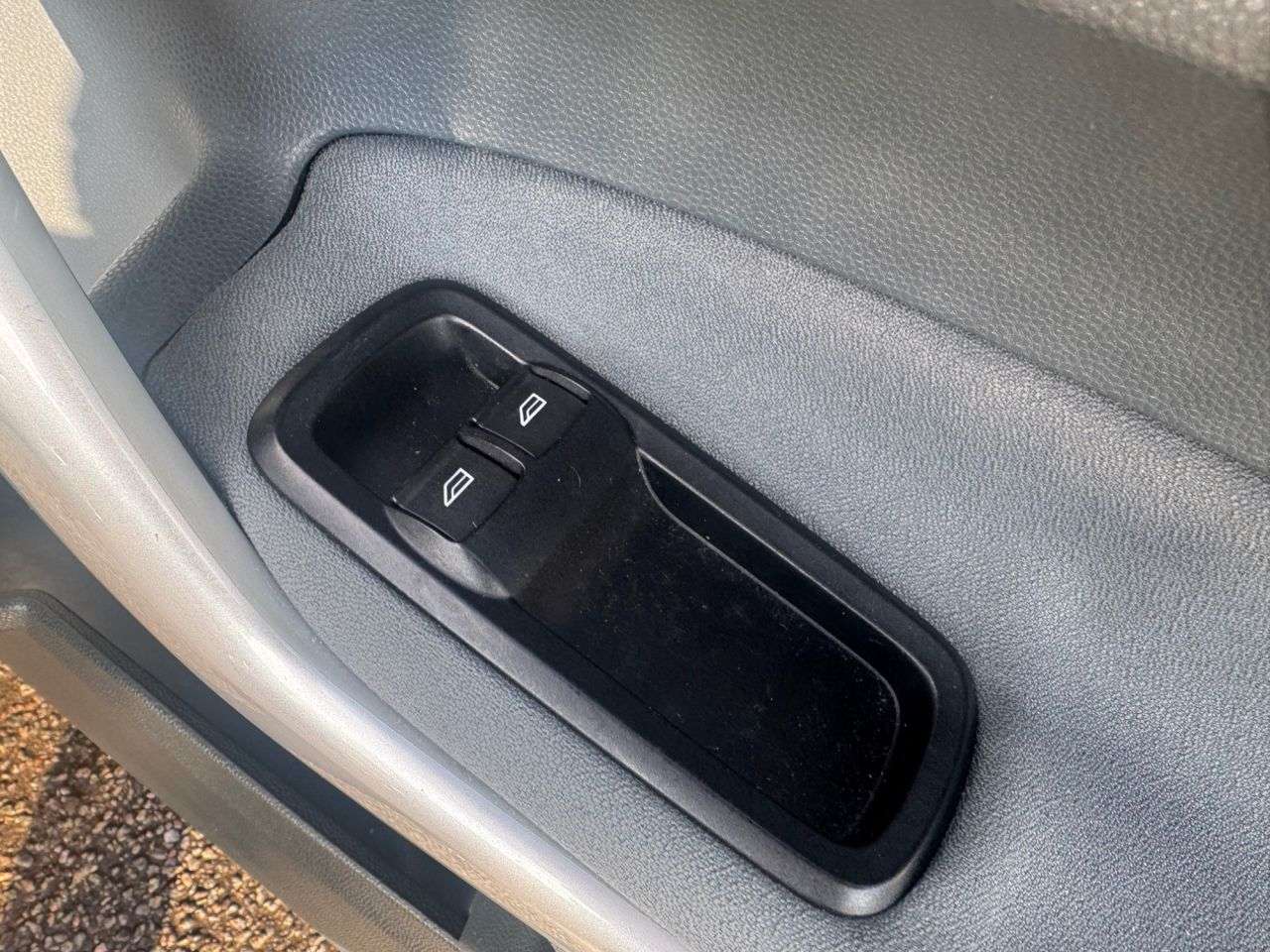 2010 FORD FIESTA 2010 FORD FIESTA