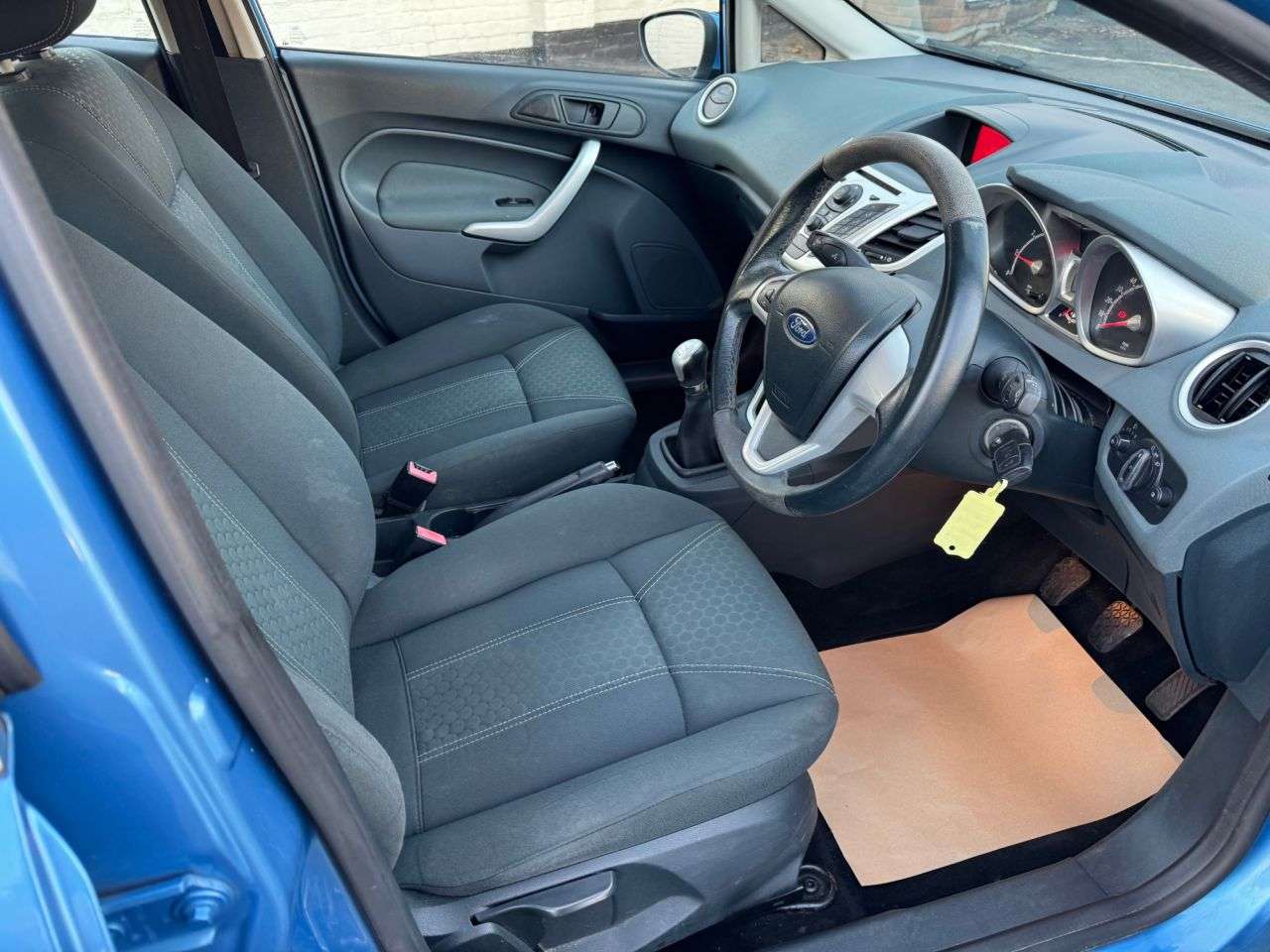 2010 FORD FIESTA 2010 FORD FIESTA