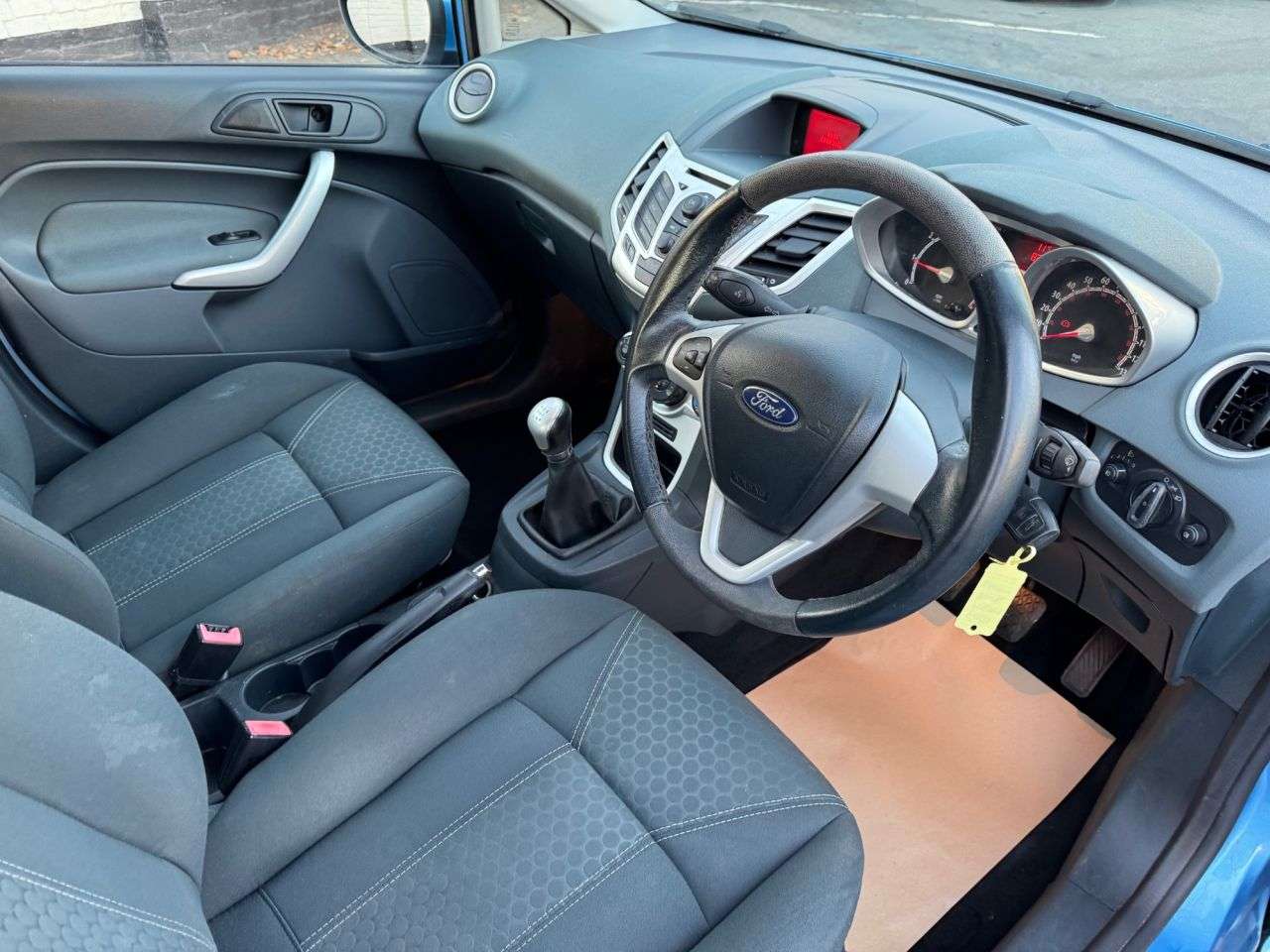 2010 FORD FIESTA 2010 FORD FIESTA