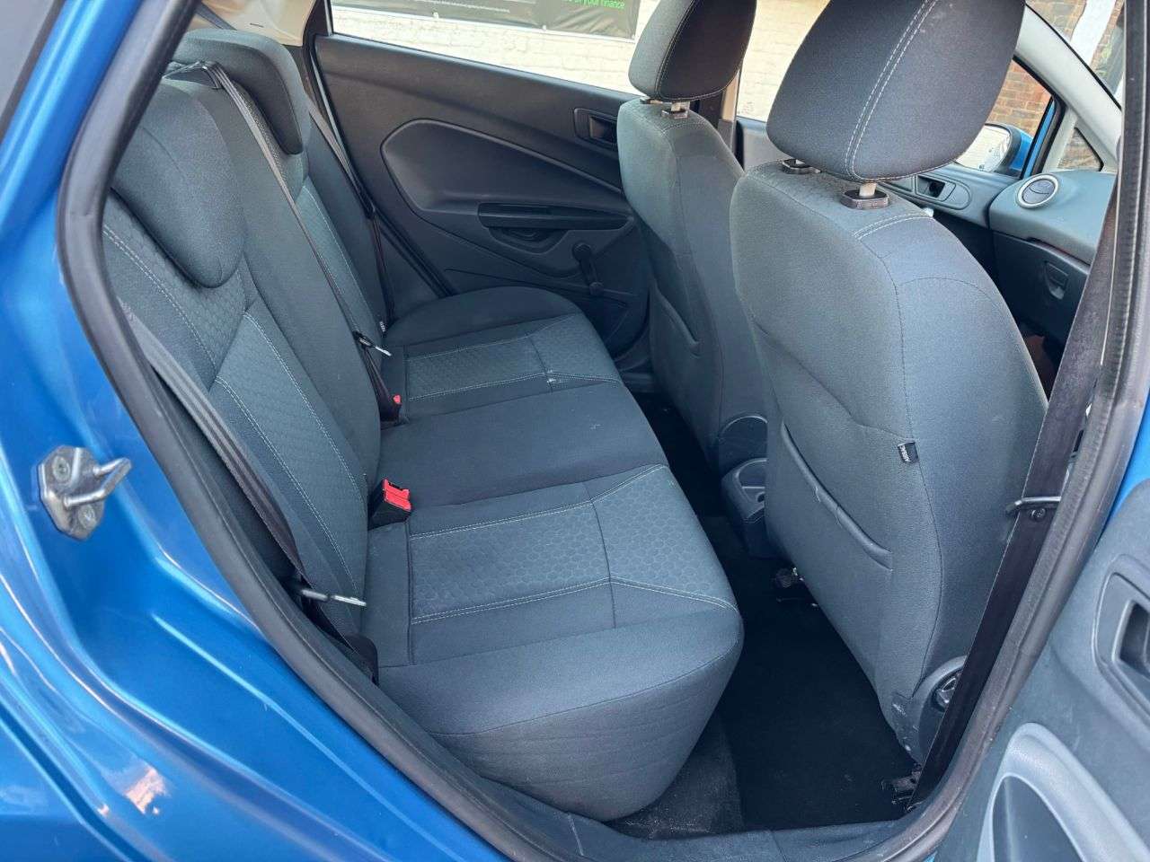 2010 FORD FIESTA 2010 FORD FIESTA