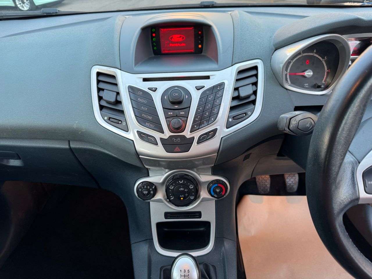 2010 FORD FIESTA 2010 FORD FIESTA