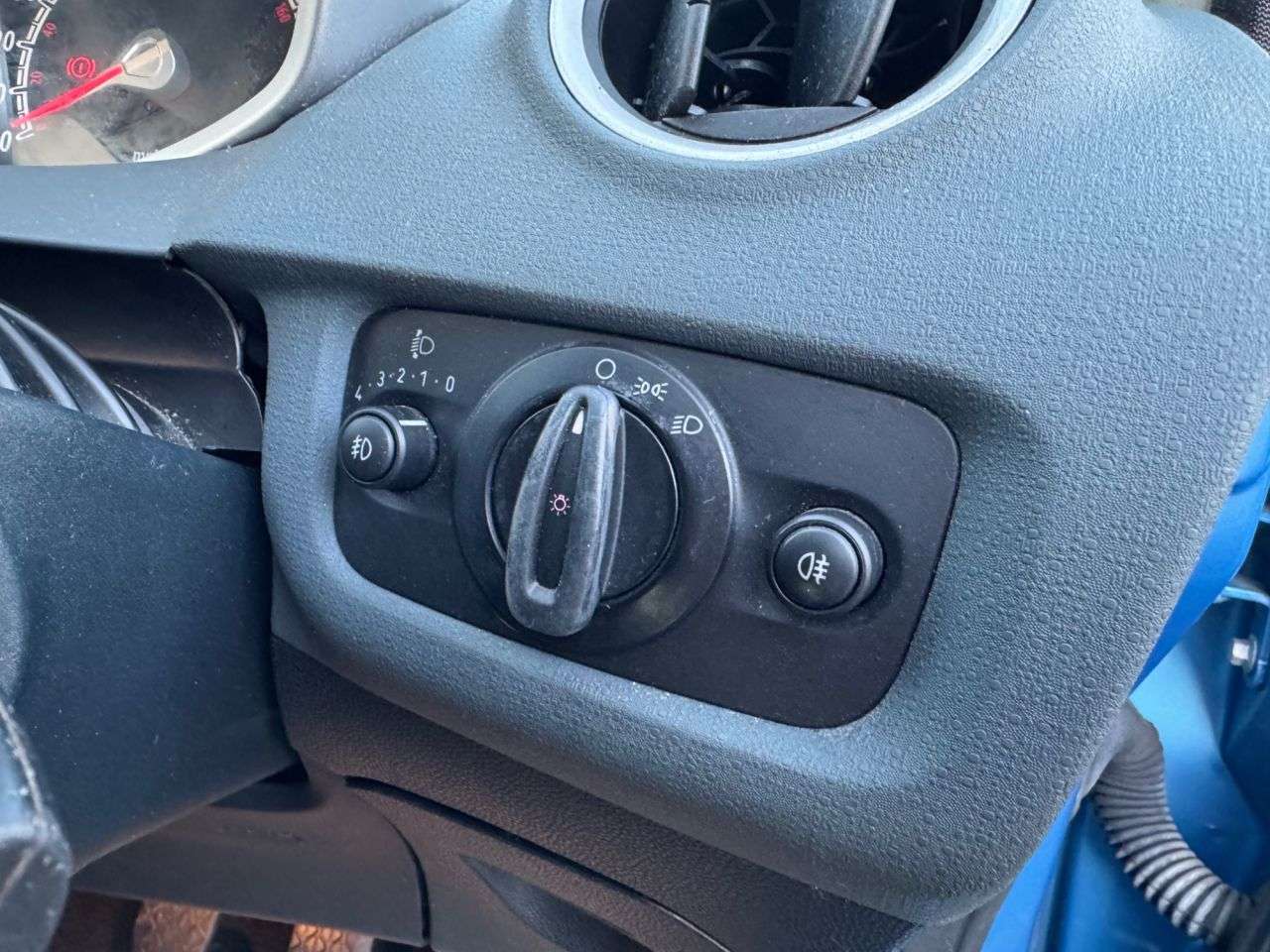 2010 FORD FIESTA 2010 FORD FIESTA