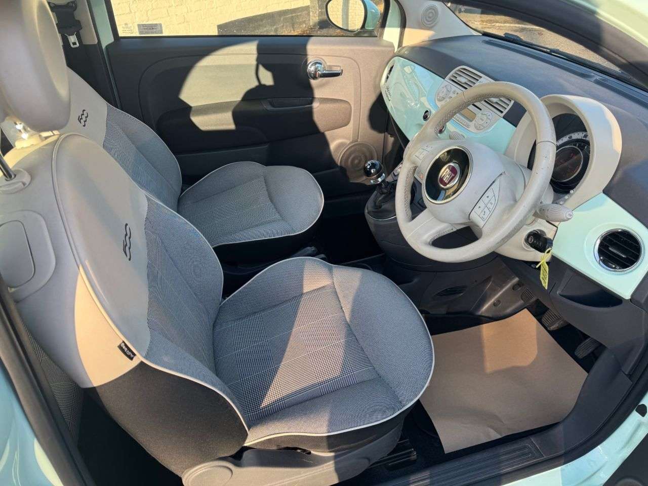 2014 FIAT 500 2014 FIAT 500