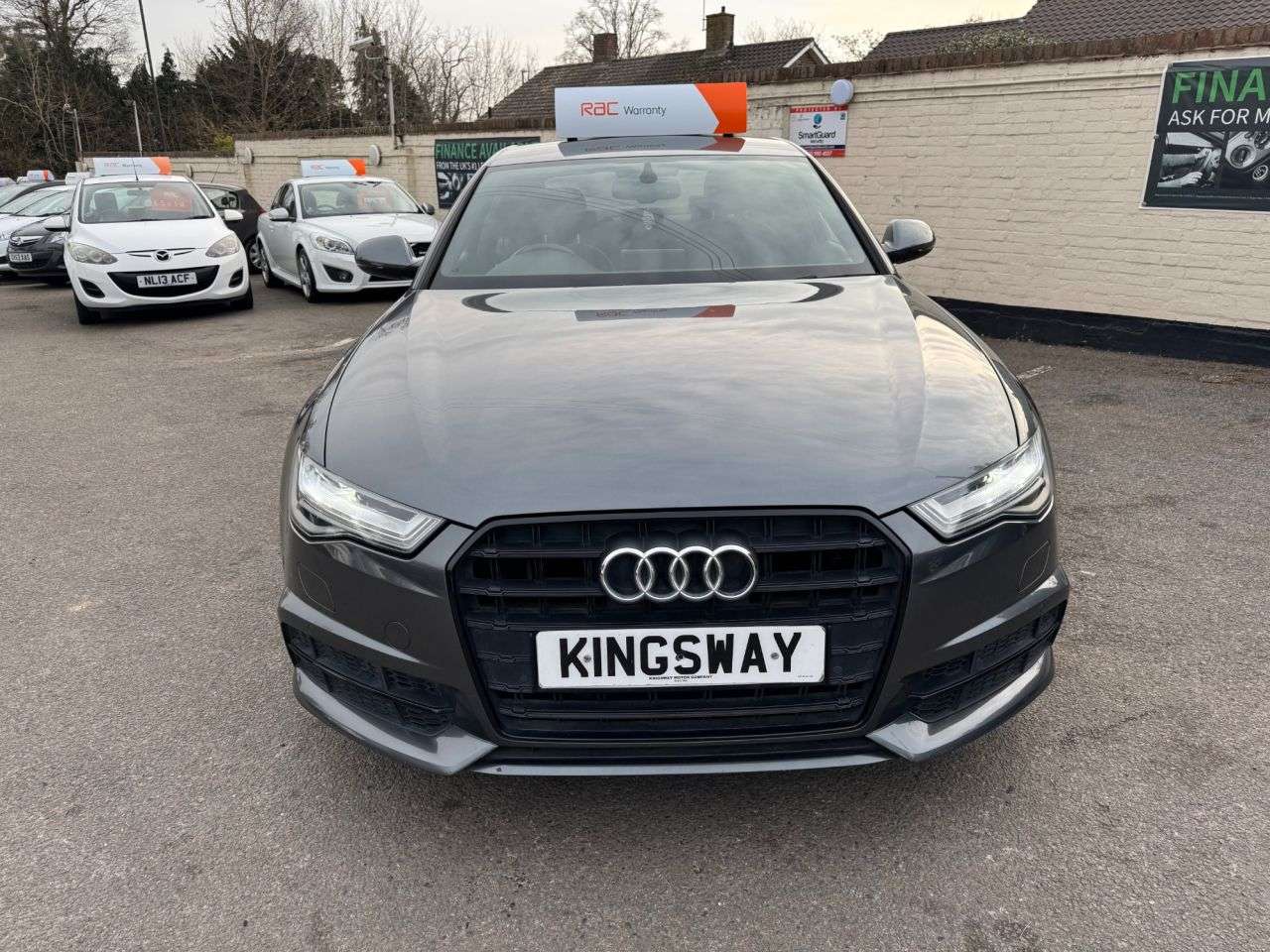 A 2017 AUDI A6 SALOON 2.0 TDI ultra Black Edition Saloon 4dr Diesel S Tronic Euro 6 (s/s) (190 ps A 2017 AUDI A6 SALOON 2.0 TDI ultra Black Edition Saloon 4dr Diesel S Tronic Euro 6 (s/s) (190 ps