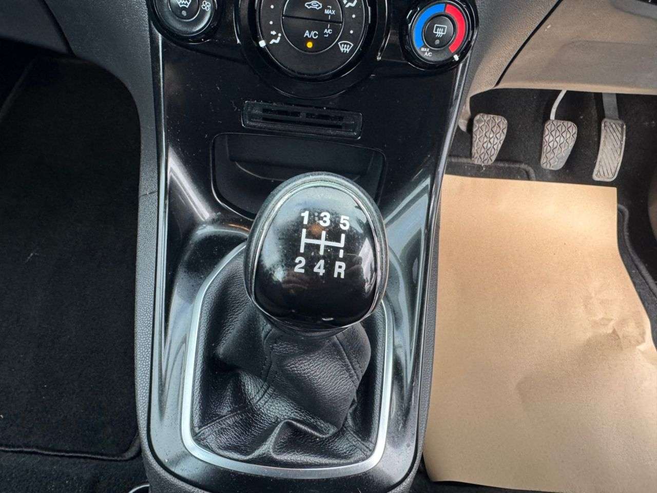 2015 FORD FIESTA 2015 FORD FIESTA