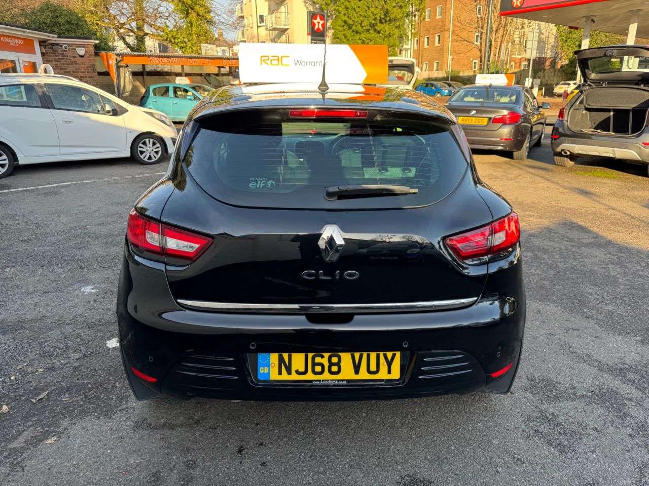 2018 RENAULT CLIO 2018 RENAULT CLIO