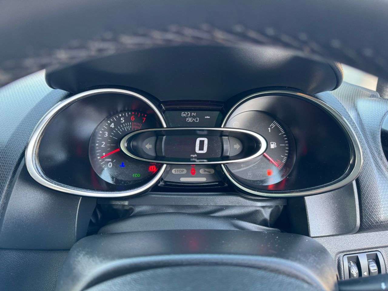 2018 RENAULT CLIO 2018 RENAULT CLIO