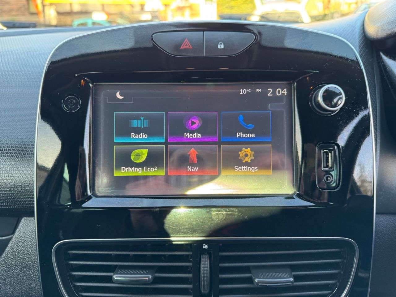 2018 RENAULT CLIO 2018 RENAULT CLIO