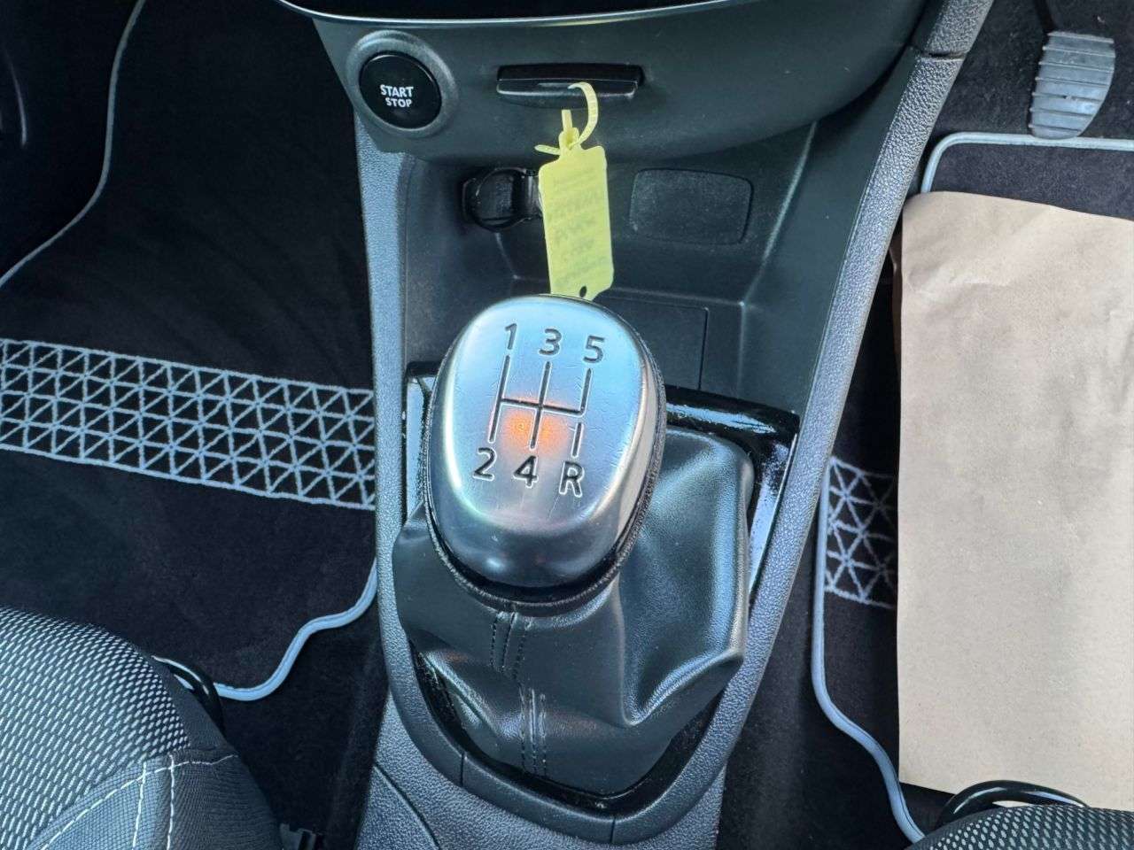 2018 RENAULT CLIO 2018 RENAULT CLIO