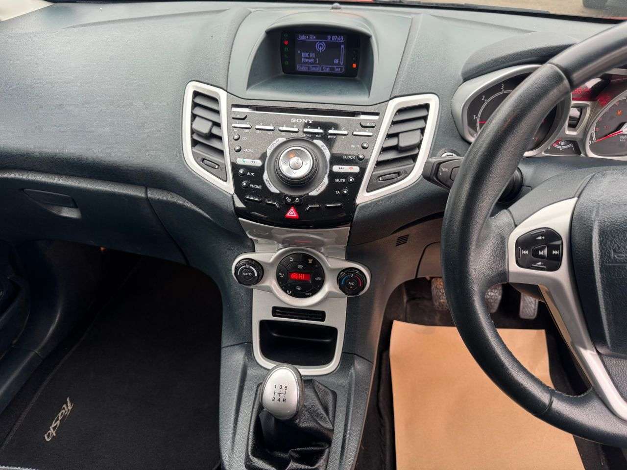 2012 FORD FIESTA 2012 FORD FIESTA