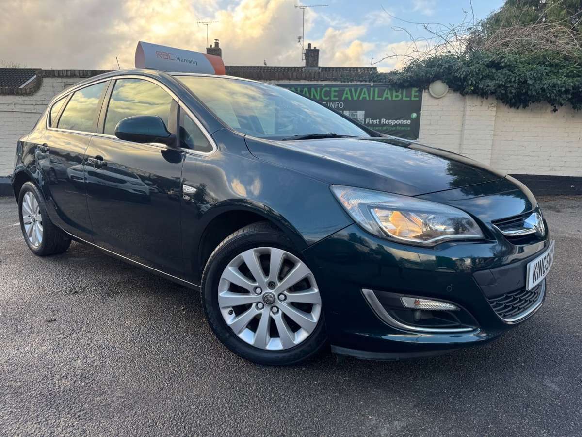 Check out this Vauxhall Astra 2014 Diesel Manual