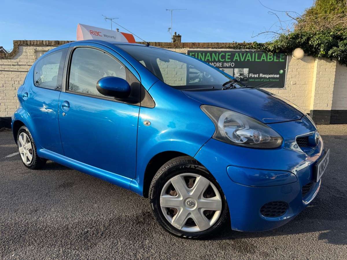 Check out this Toyota Aygo 2010 Petrol Manual