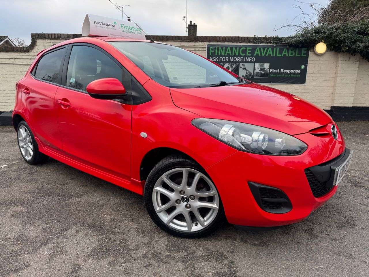A 2013 MAZDA MAZDA2 1.3 Tamura Hatchback 5dr Petrol Manual Euro 5 (84 ps) A 2013 MAZDA MAZDA2 1.3 Tamura Hatchback 5dr Petrol Manual Euro 5 (84 ps)
