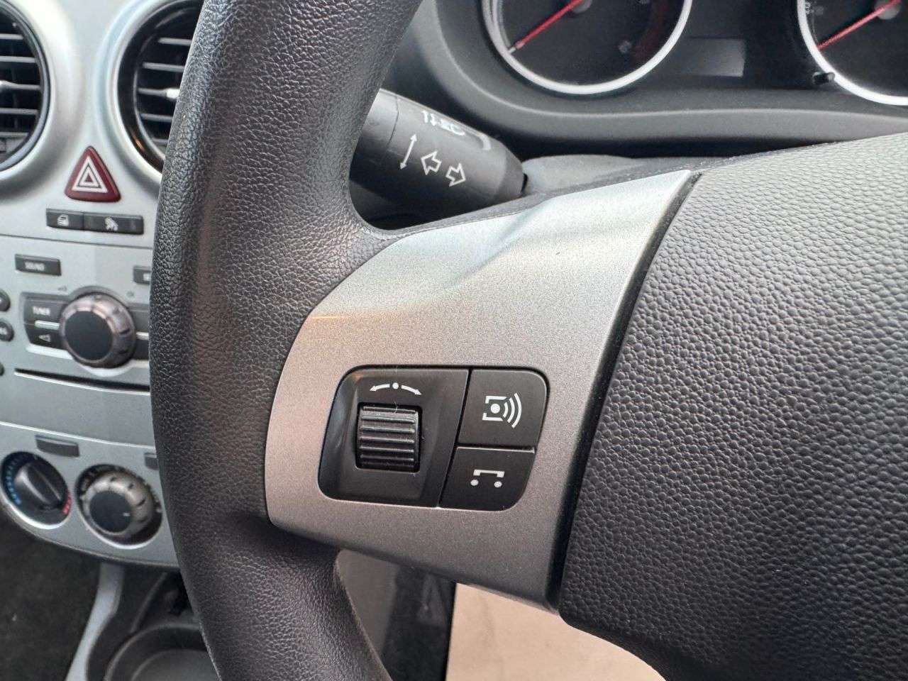 2013 VAUXHALL CORSA 2013 VAUXHALL CORSA