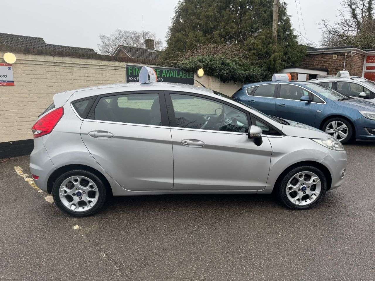2012 FORD FIESTA 2012 FORD FIESTA