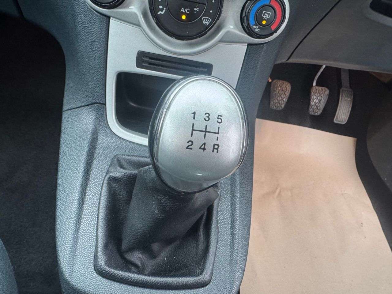 2012 FORD FIESTA 2012 FORD FIESTA