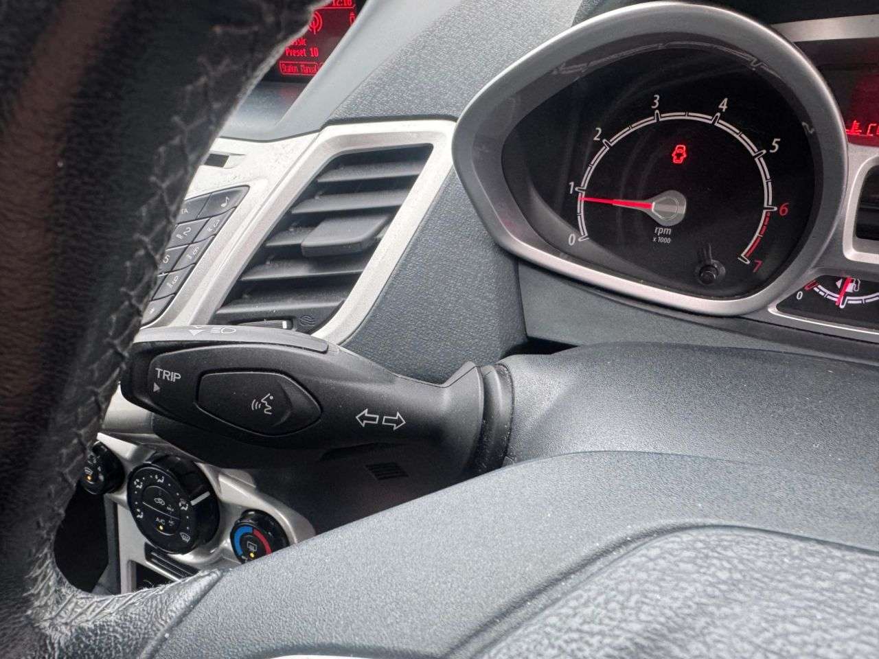 2012 FORD FIESTA 2012 FORD FIESTA