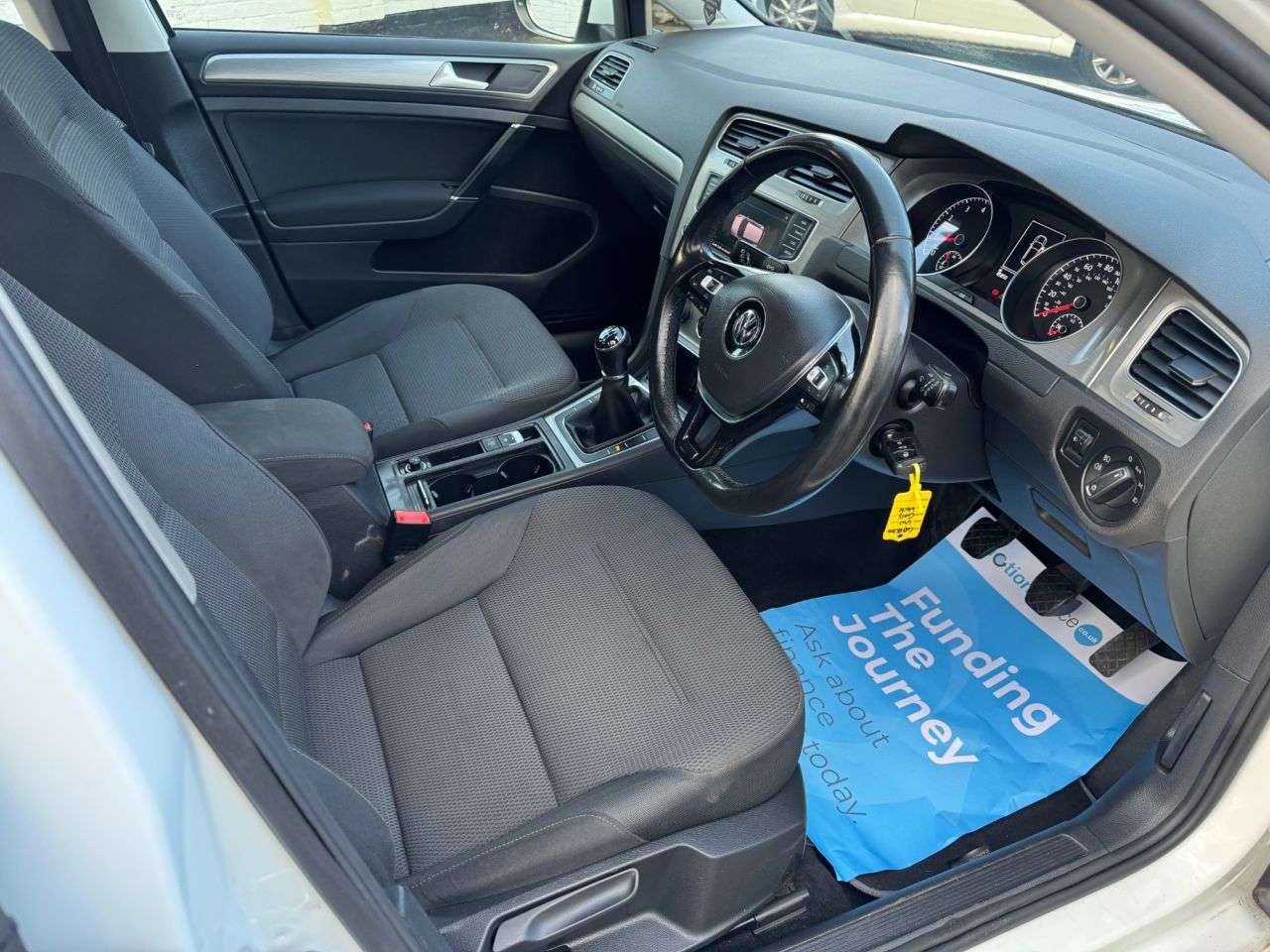 2017 VOLKSWAGEN GOLF 2017 VOLKSWAGEN GOLF