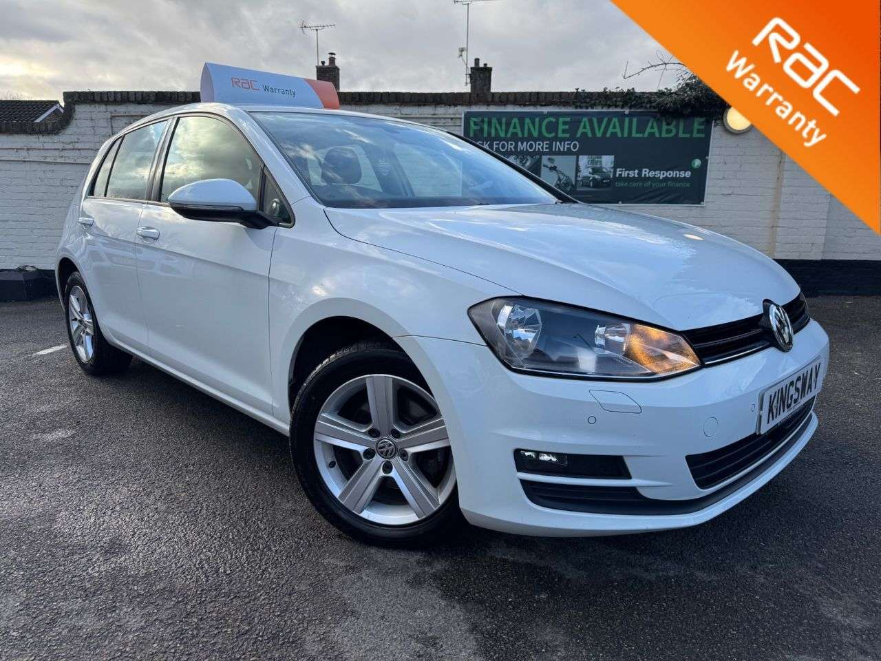 2017 VOLKSWAGEN GOLF 2017 VOLKSWAGEN GOLF