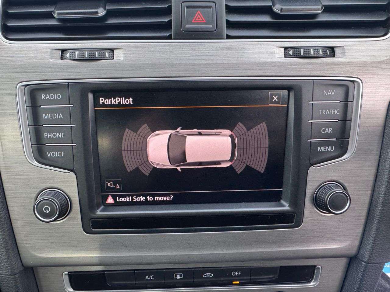 2015 VOLKSWAGEN GOLF 2015 VOLKSWAGEN GOLF