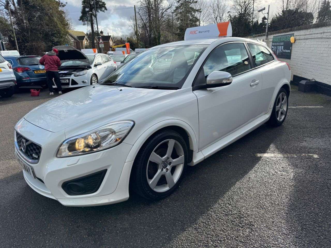 2011 VOLVO C30 2011 VOLVO C30