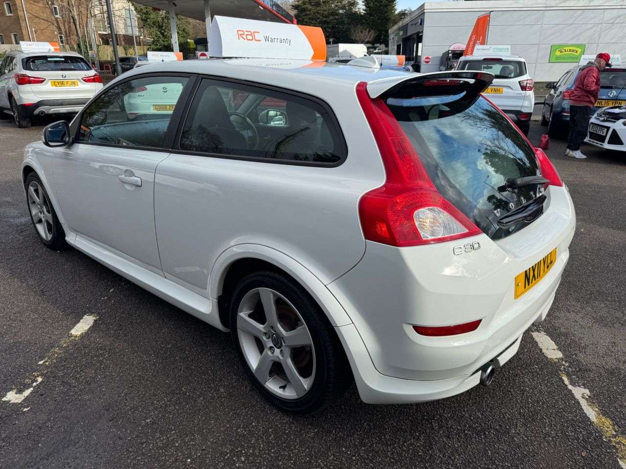 2011 VOLVO C30 2011 VOLVO C30