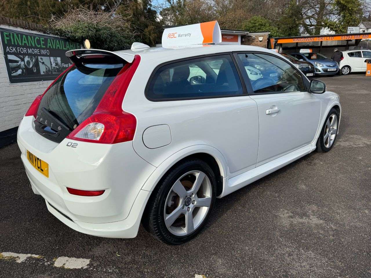 2011 VOLVO C30 2011 VOLVO C30